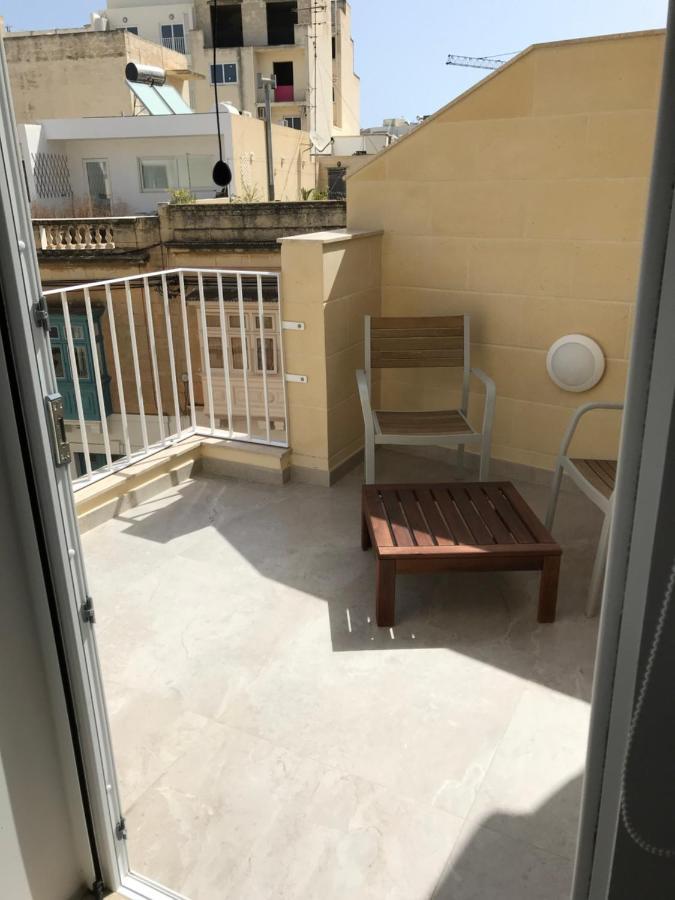The Three Trees Apartments Sliema Exterior photo